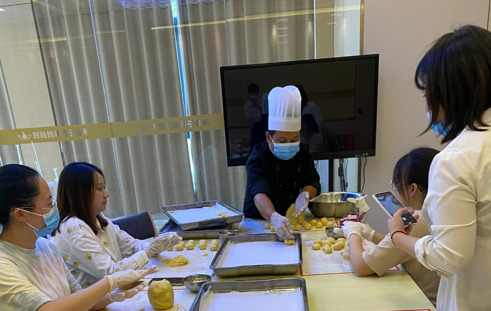 時(shí)尚媽咪DIY桃酥手工課堂活動(dòng)回顧